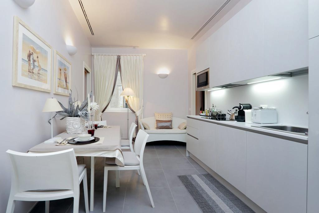 Residenza Romana Zucchelli Lägenhet